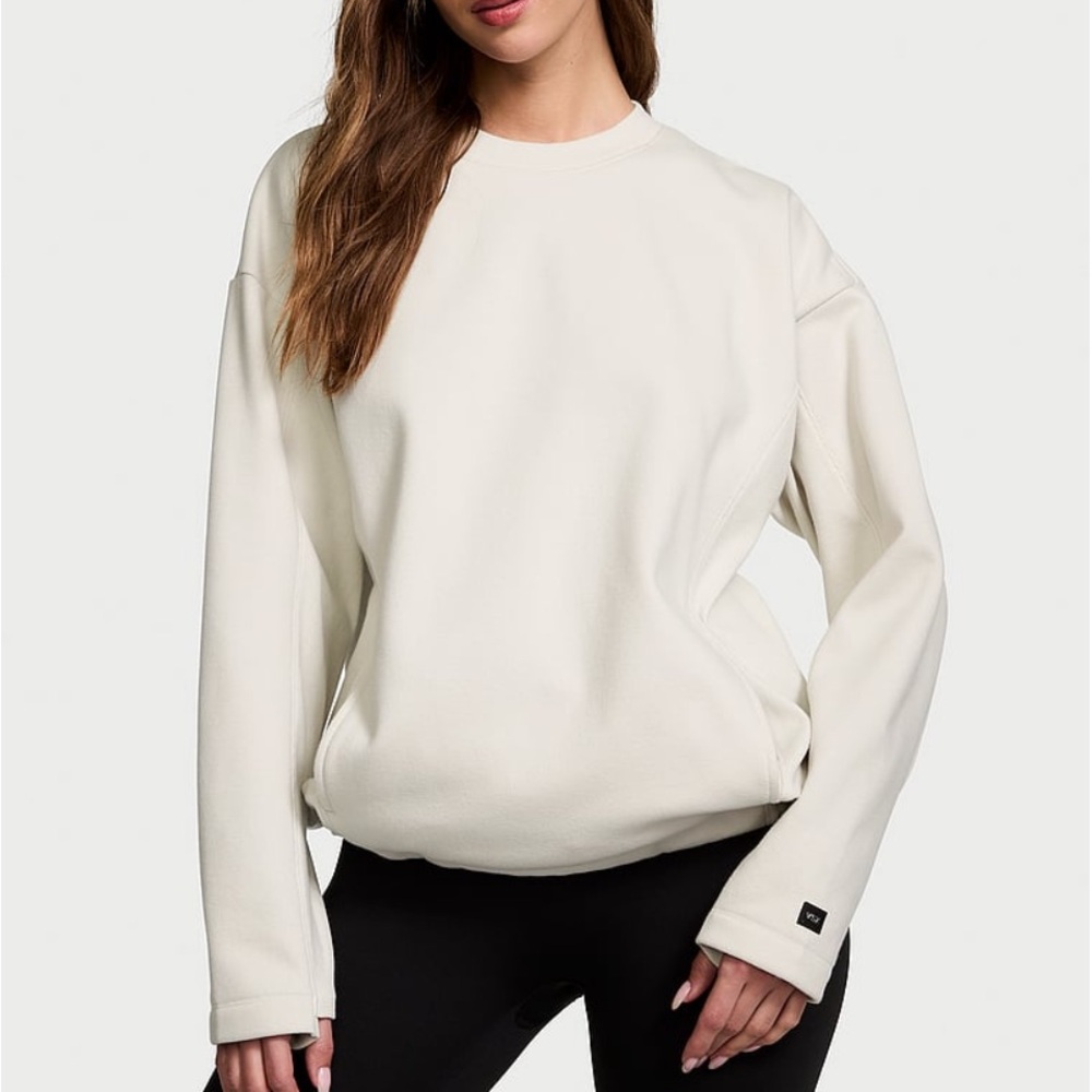 VSX Cream Boxy Long Sleeve Hoodie